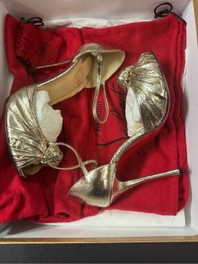 NWT Christian Louboutin Marchavekel 100 Lame Gold Heels 36.5  Authentic NIB